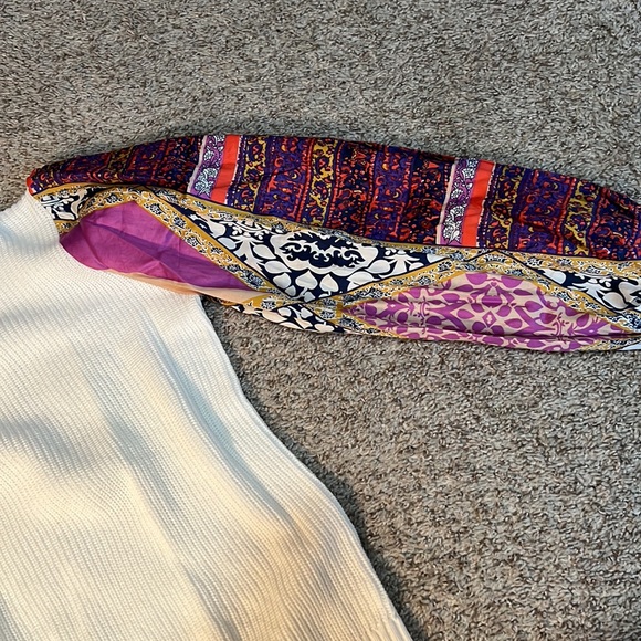 NWOT Fate sweater - Picture 6 of 6